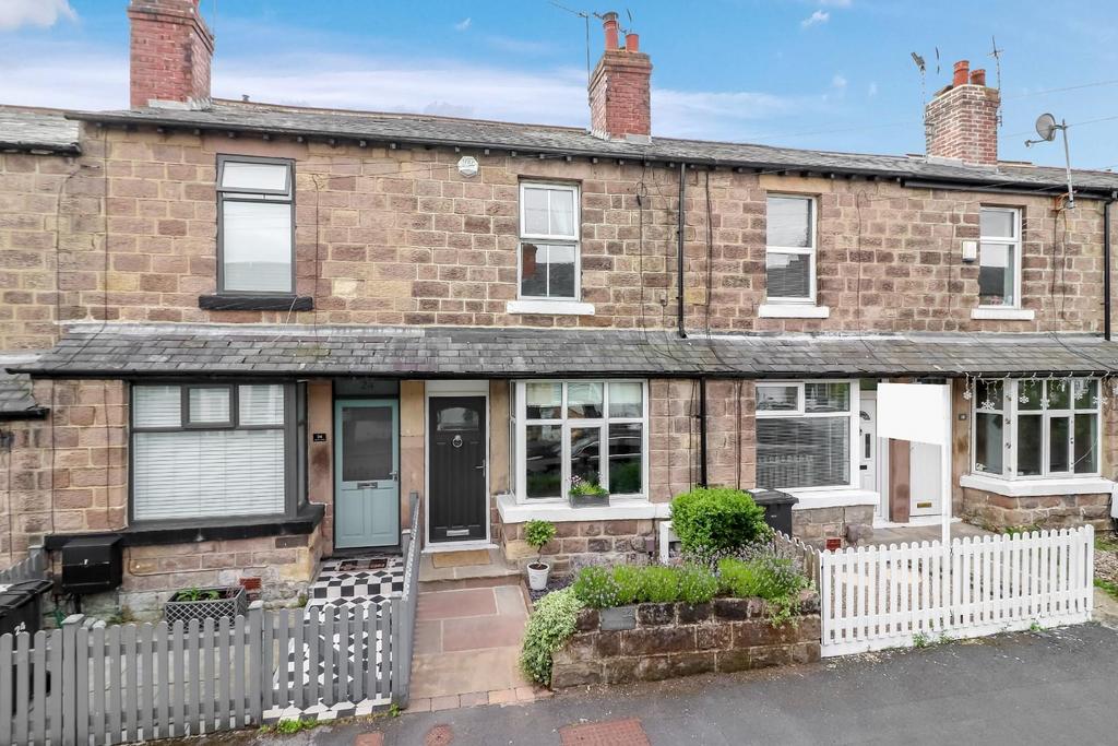 Willow Grove, Harrogate 2 bed terraced house for sale £200,000