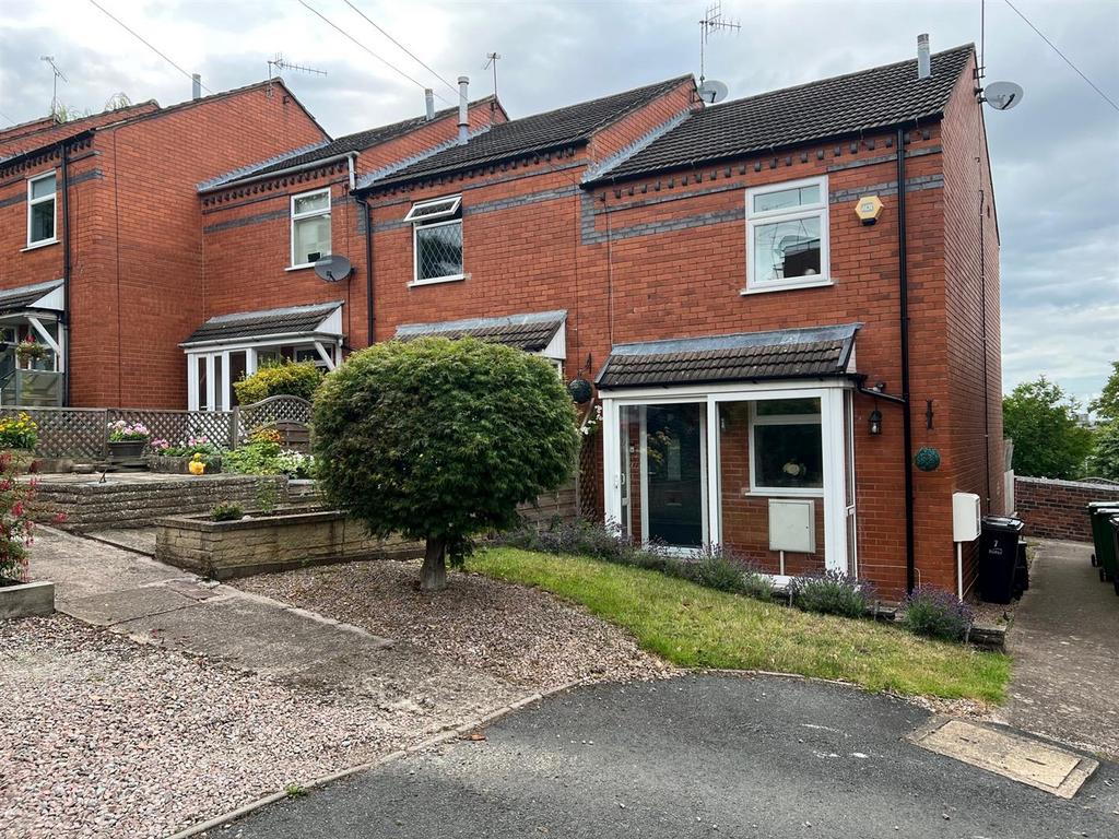 Prospect Gardens, Stourbridge, DY8 1LL 2 bed end of terrace house for