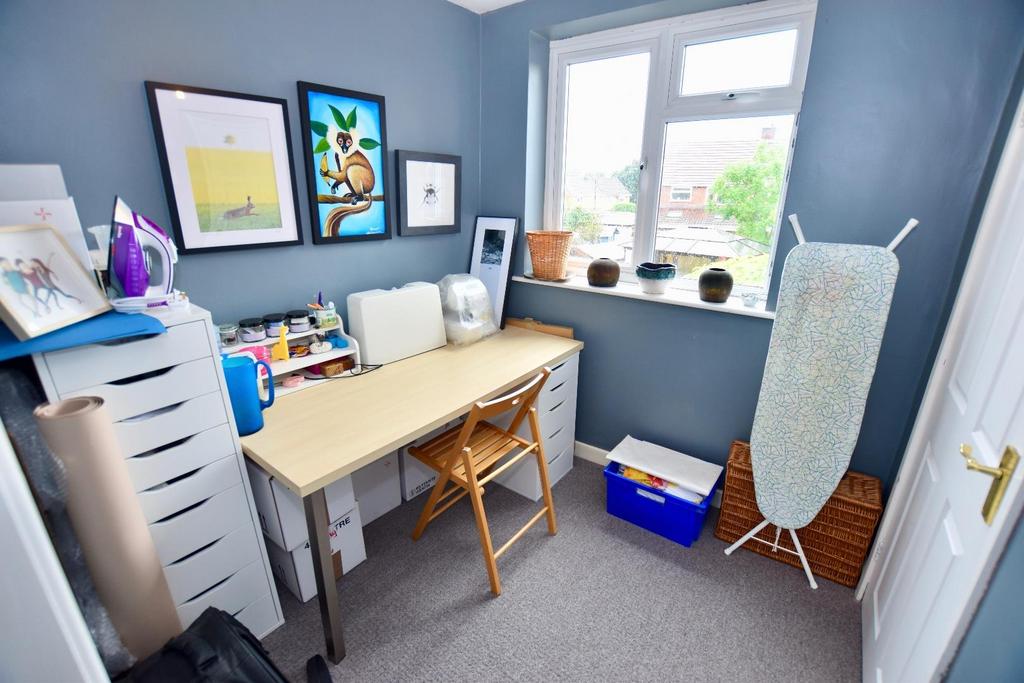 Study/Craft Room