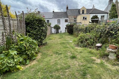 65 Alexandra Road, St Austell, PL25 4QW