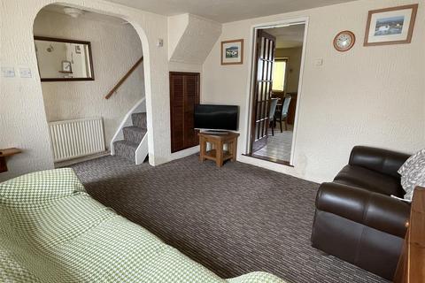 65 Alexandra Road, St Austell, PL25 4QW