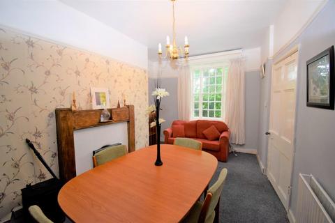 Ty Gwyn Factory Place, Tremadog, Porthmadog, LL49 9RE
