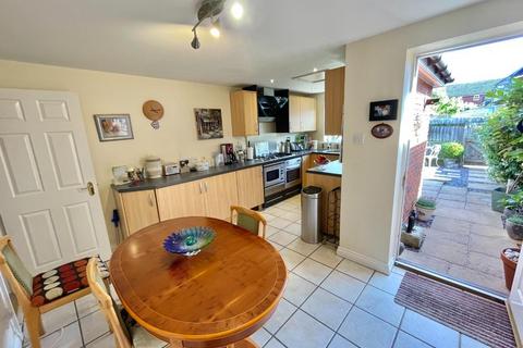 90 Wetherby Way, Stratford-upon-avon, CV37 9LU