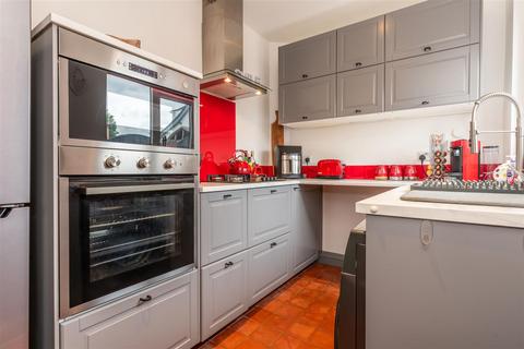 40 Barroon, Castle Donington, Derby, DE74 2PE