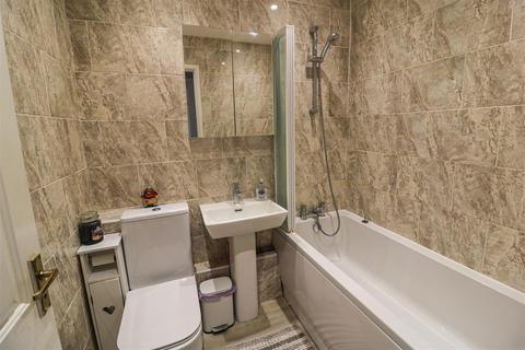 1 Chamberlain Close, Church Langley, Harlow, CM17 9QP