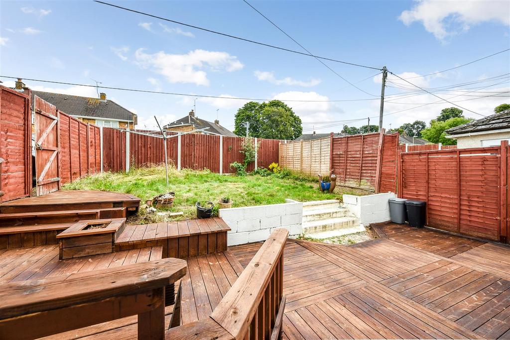 Leigh Road, Andover 1 bed bungalow £170,000