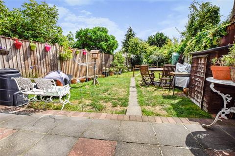 3 bedroom semi-detached house for sale, Eddy Close, Romford, RM7