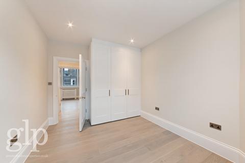 2 bedroom apartment to rent, Mercer Street, Covent Garden , WC2H