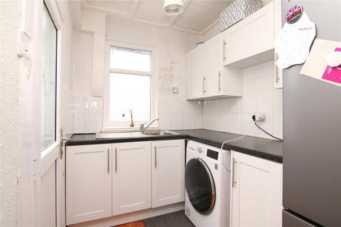 2 bedroom end of terrace house for sale, Keighley Road, Cowling, BD22