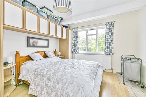 3 bedroom semi-detached house for sale, Heathside, Whitton, Hounslow, TW4