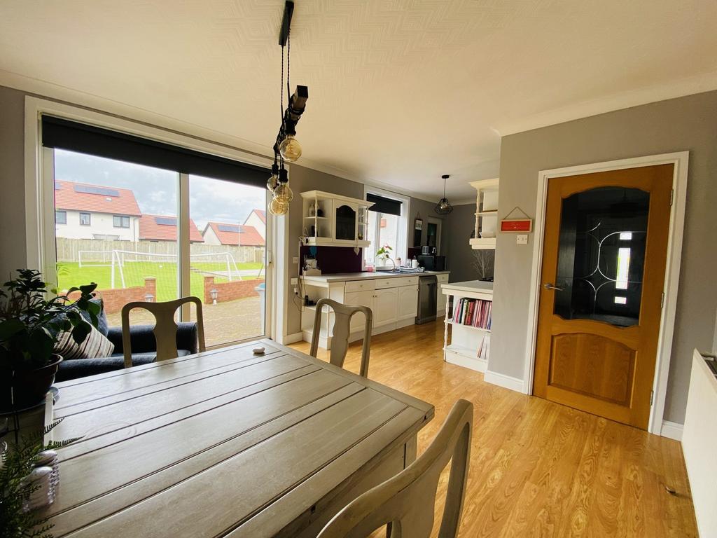 11 The Ridge, Eastriggs, Annan, DG12 6 NR - Braidwo