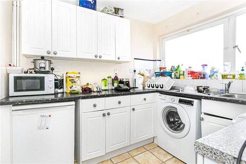 1 bedroom end of terrace house to rent, Guildford Park Avenue, Guildford, Surrey, GU2