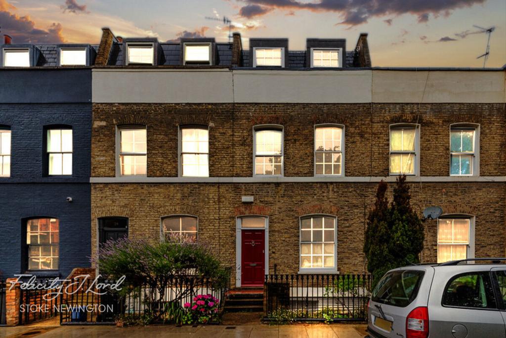 Milton Grove, Stoke Newington, N16 3 bed terraced house for sale £