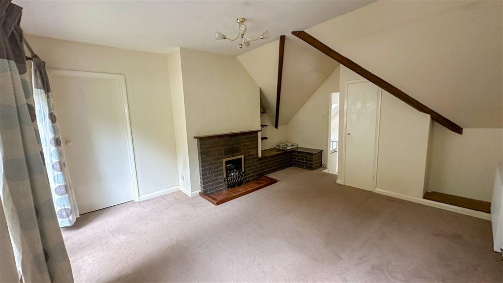 Goshen Road, Torquay, TQ2 6BB 2 bed detached house for sale £249,995