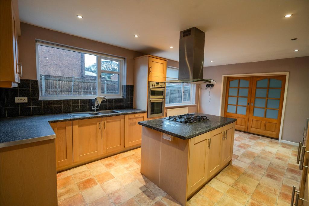 Kitchen-Diner (2)