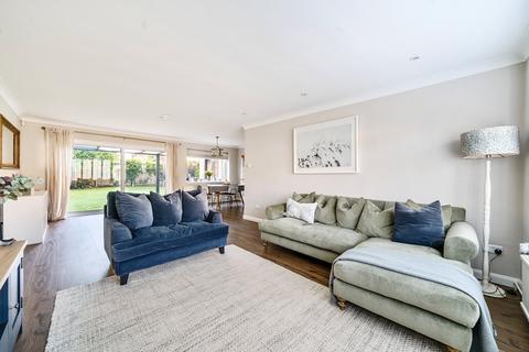 4 bedroom detached house for sale, Westdene Way, Weybridge, KT13