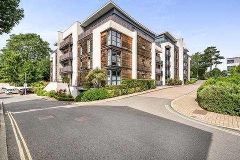 Flat 19, Knight House, 22 Scott Avenue, London, SW15 3PB