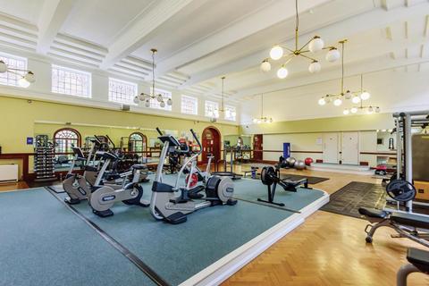 Flat 19, Knight House, 22 Scott Avenue, London, SW15 3PB