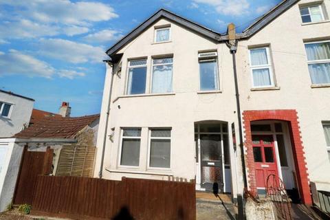 undefined, Brightwell Ave,