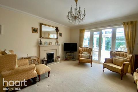 62 Chestnut Avenue, Great Notley, Braintree, CM77 7YJ