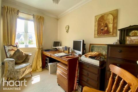 62 Chestnut Avenue, Great Notley, Braintree, CM77 7YJ