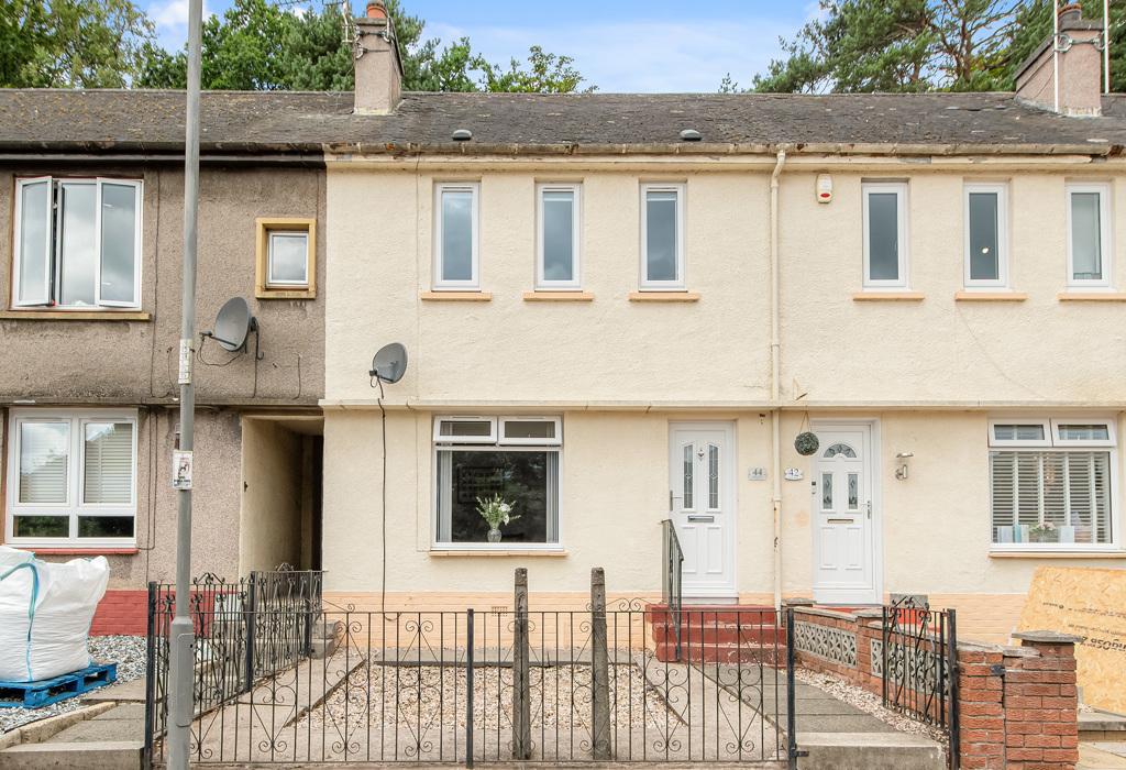 Gean Road, Alloa, Clackmannanshire 2 bed terraced house £125,000