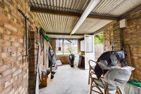 77 Royal Crescent, Ruislip, HA4 0PL