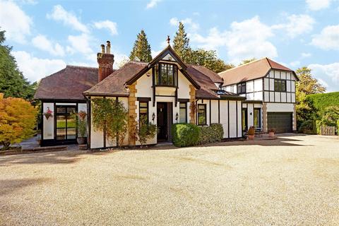 6 bedroom detached house for sale, Hillcrest, Dormans Park, East Grinstead, Surrey, RH19