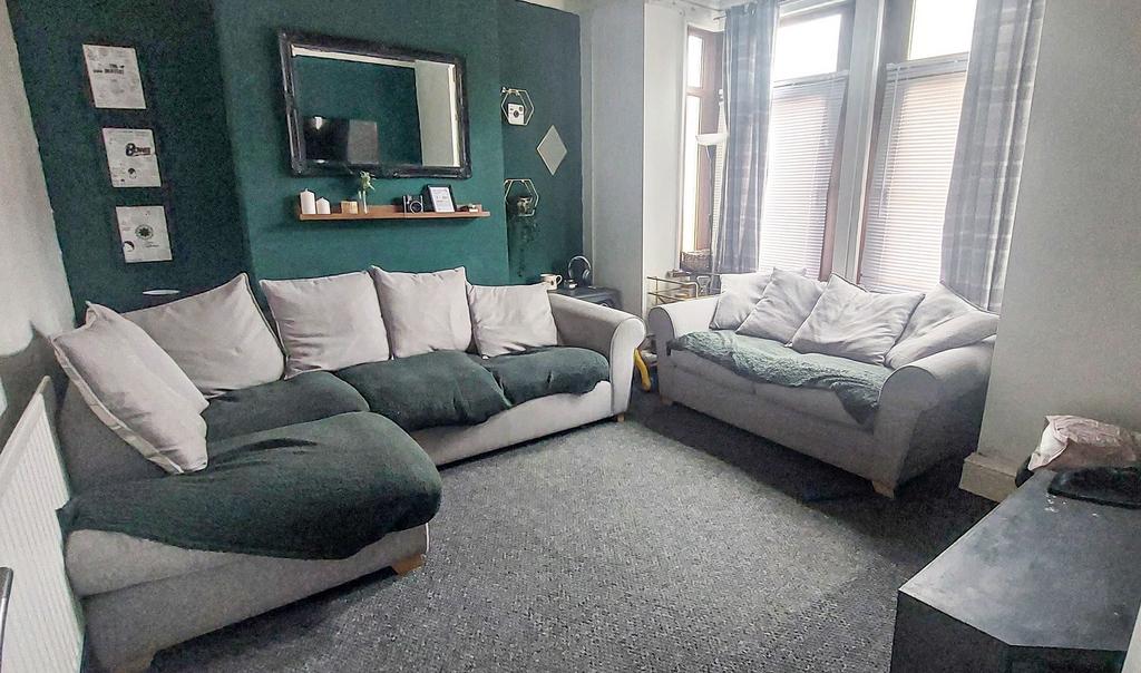 New Street, Aberavon, Port Talbot... 3 bed terraced house £115,000