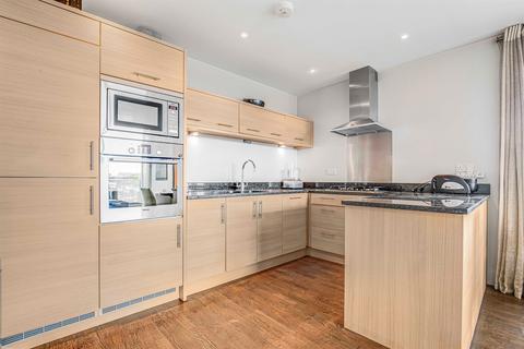 2 bedroom flat to rent, Ellesmere Court, Fulham Road, SW10