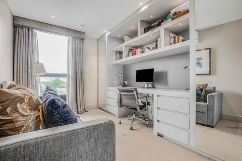 2 bedroom flat to rent, Ellesmere Court, Fulham Road, SW10