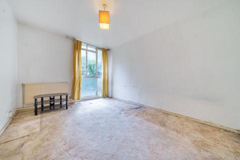 Flat 19, Winchester House Hallfield Estate, London, W2 6EA