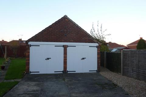 Property to rent, Yearsley Grove, Huntington Road, York, YO31