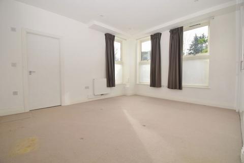 2 bedroom apartment for sale, Kingsbridge House, Marsh Road, Pinner