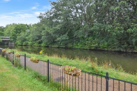 4 bedroom semi-detached house for sale, Knott Mill Way, Runcorn