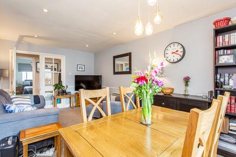 35 Brymay Close, London, E3 2SY