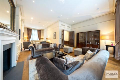 10 bedroom terraced house for sale, Hertford Street, Mayfair, London., W1J