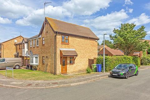 2 bedroom end of terrace house to rent, Merleburgh Drive, Kemsley, Sittingbourne, Kent, ME10