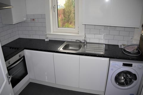 2 bedroom flat to rent, , Salsburgh, Shotts, ML