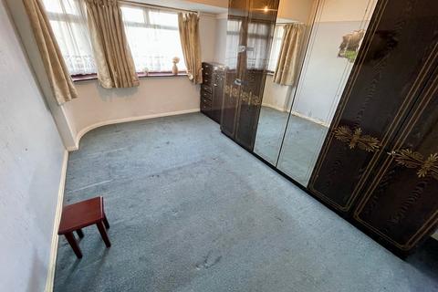 12 Radley Avenue, Ilford, IG3 9DA