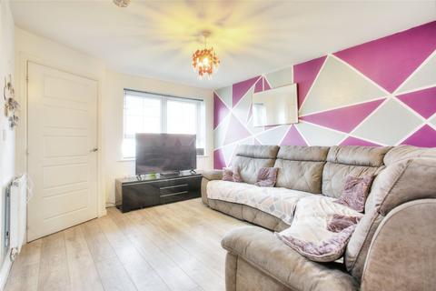 2 bedroom semi-detached house for sale - Lilac Crescent, Newcastle upon Tyne, Tyne and Wear, NE5
