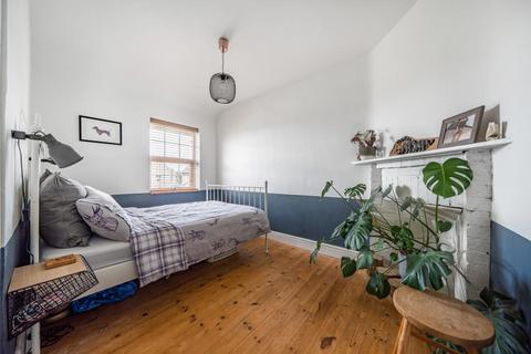 24 Cotswold Crescent, Chipping Norton, OX7 5DS