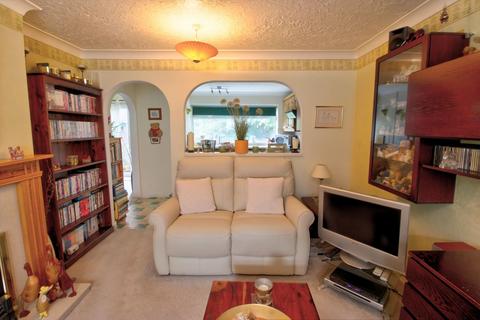 105 Radburn Close, Harlow, CM18 7EG