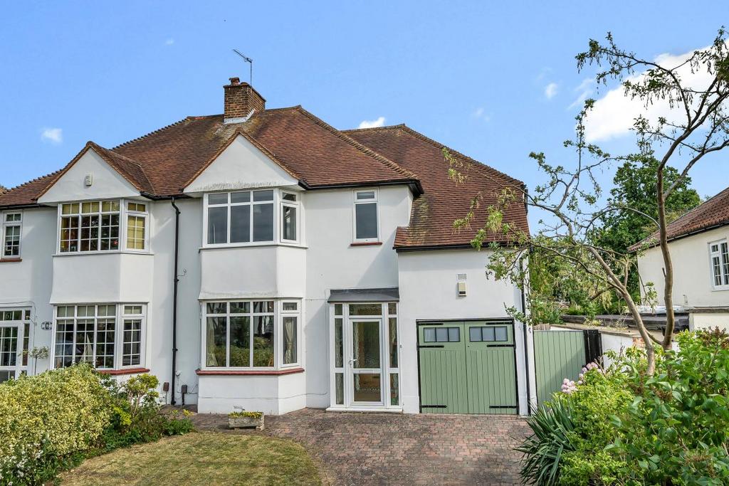 Kingswood Road, Bromley 4 bed semidetached house £999,000