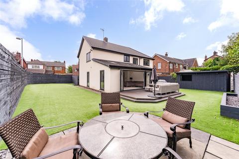4 bedroom detached house for sale, Beatrice Road, Worsley, M28
