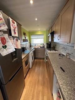 102 Wolf Lane, Windsor, SL4 4YZ