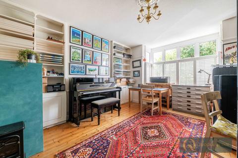 67 Copthorne Road, Leatherhead, KT22 7EE