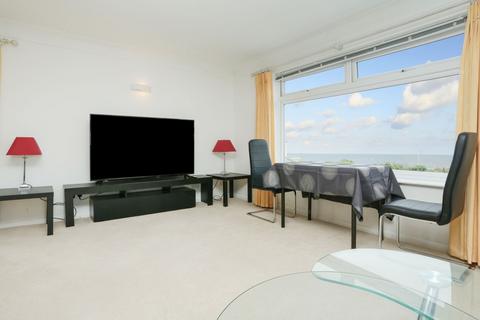 5 bedroom detached house for sale - Kingsgate Avenue, Broadstairs, CT10