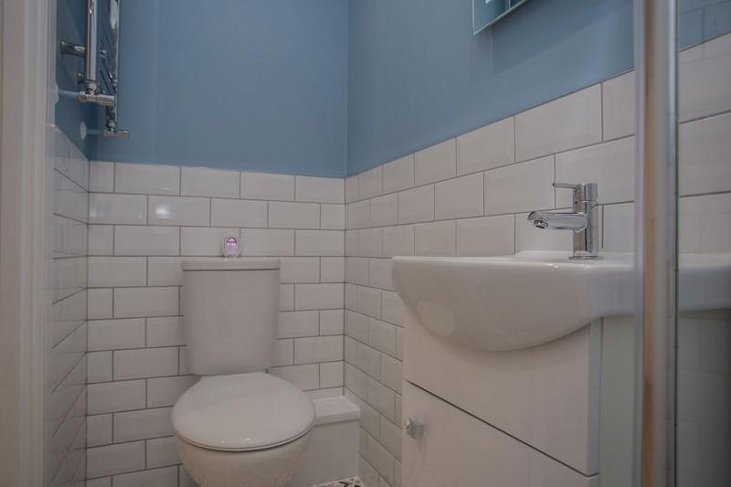 En suite 4