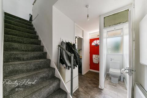 10 Brock Place, London, E3 3QU